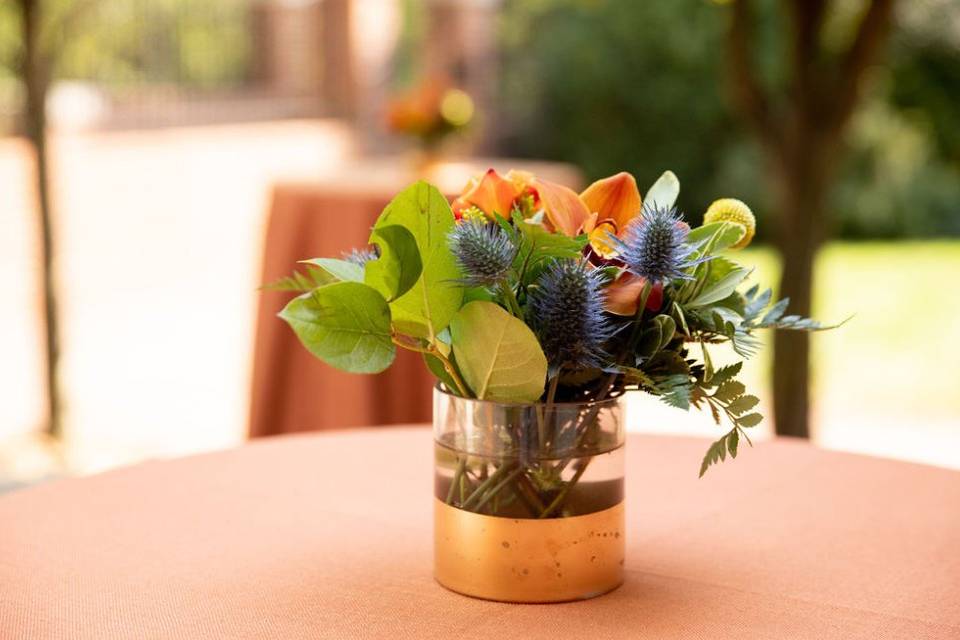 Cocktail table centerpieces