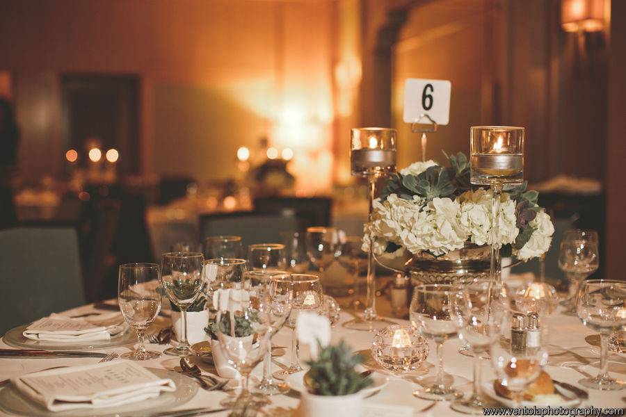 Wedding dinner tabletop