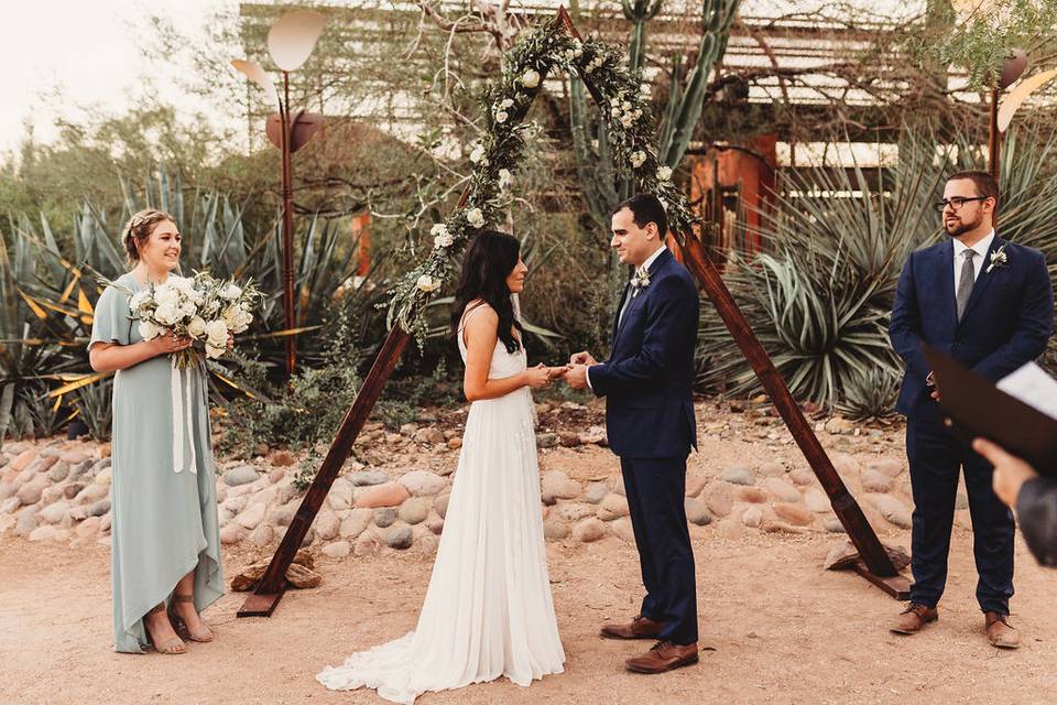 L&J triangular ceremony arch