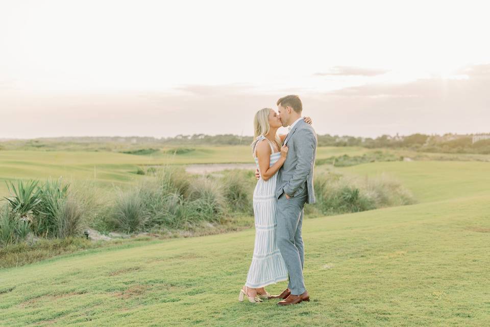 Ocean Course Engagement - Rebecca Sigety Photography