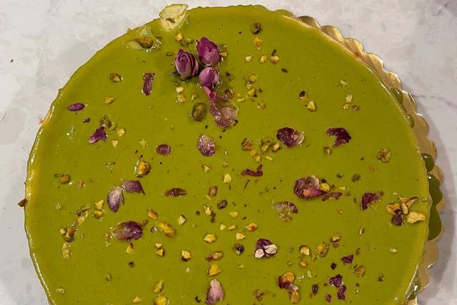 Pistachio cheesecake