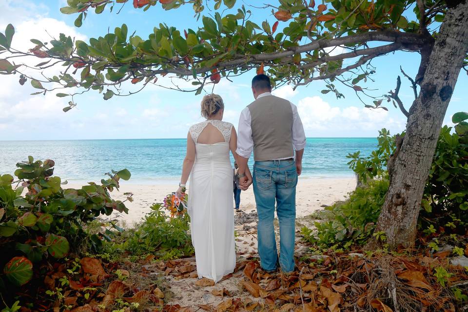 Beach Wedding Nassau Bahamas