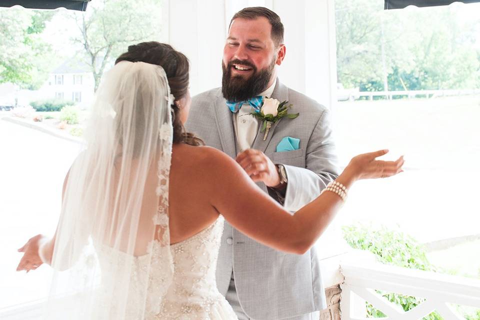 Bride on the front steps