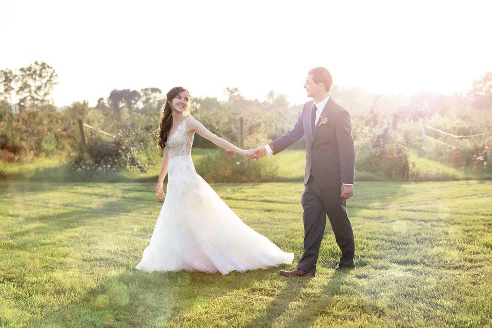 Bride and groom golden hour