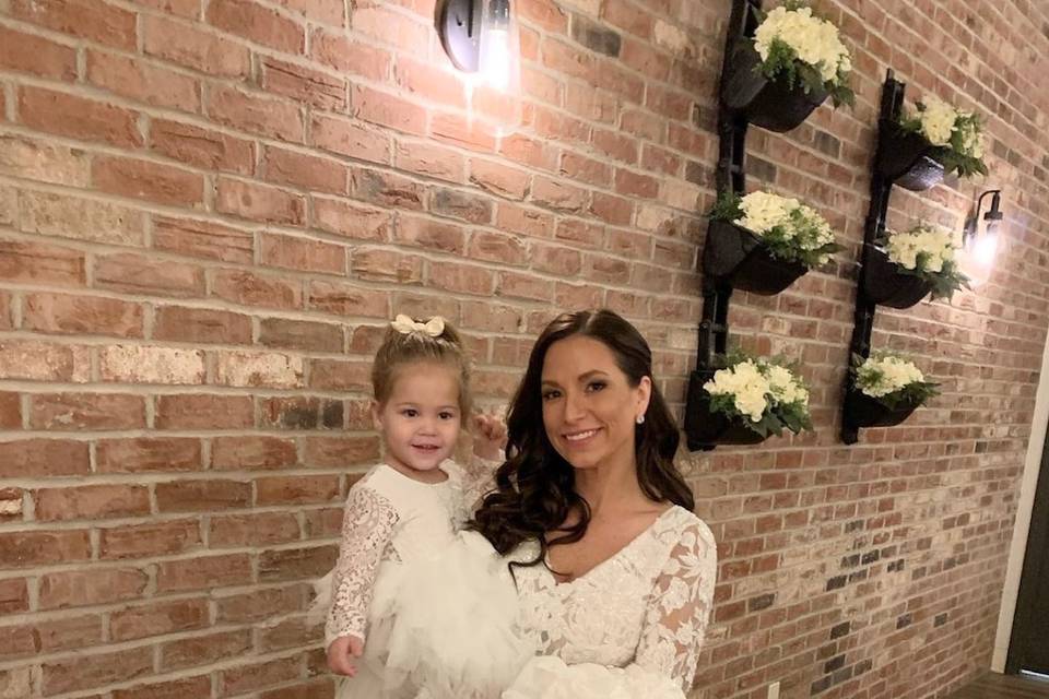 Bride & daugher