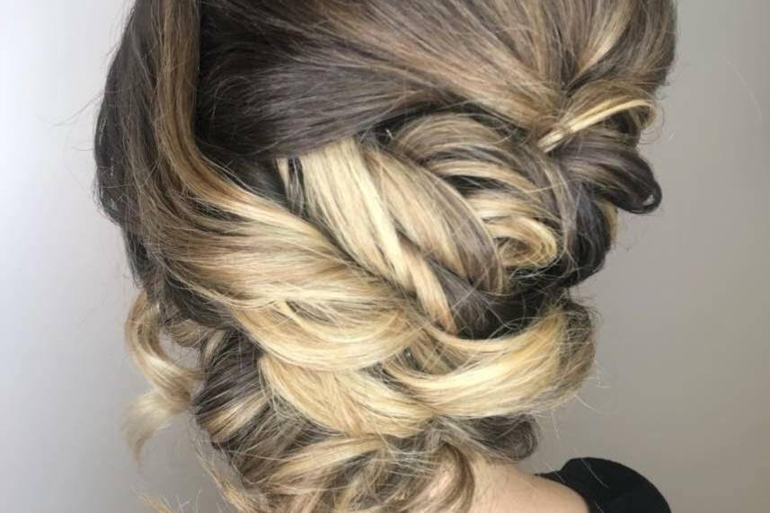 A little twist for this bride