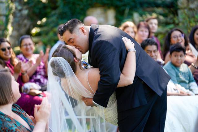 Kathleen + Rudy: Blithewold
