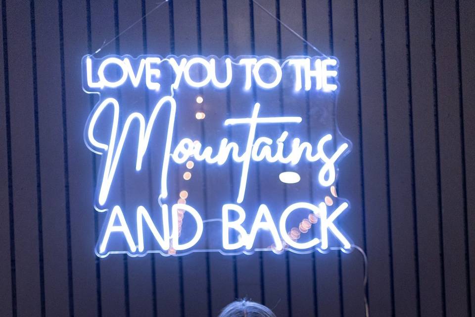 Mountainns & Back Neon Rental