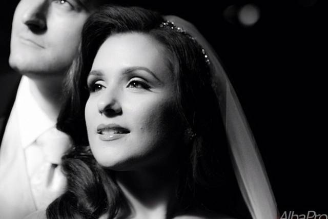 Photo By:AlbaPro
Makeup By Egzona
Hair By Violeta
