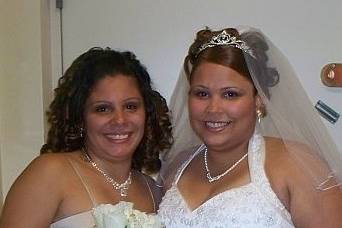 Both Bride and MOH wanted Natural looks since they do not wear makeup.