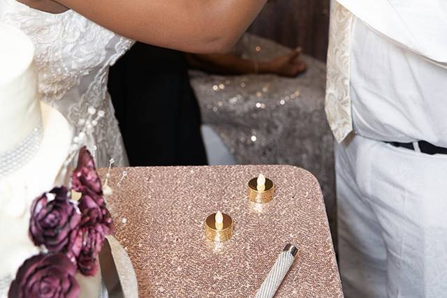 Cake cutting