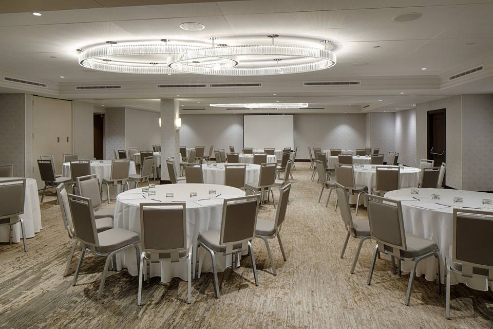 The Kingsley Bloomfield Hills - a DoubleTree by Hilton