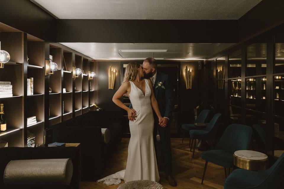 Duke Bar - Bride & Groom