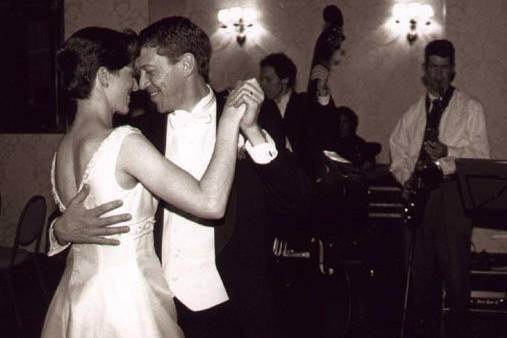 David & Stephanie's first dance.
Wedding reception at the Payne Mansion, San Francisco.
Photo by Jane Grossenbacher.