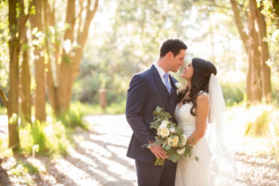 First dance of bride and groom