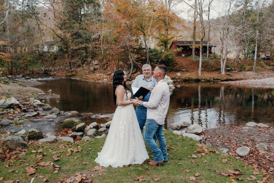 Hillbilly Weddings