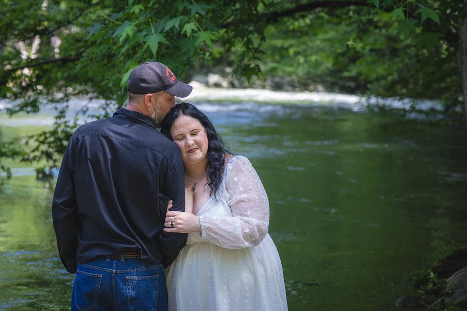 Hillbilly Weddings