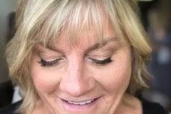 Mother of the groom full face makeup