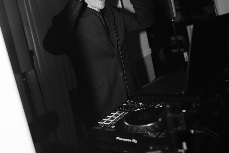 DJ Topedo