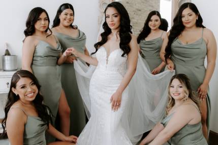 Rosa & Bridesmaids