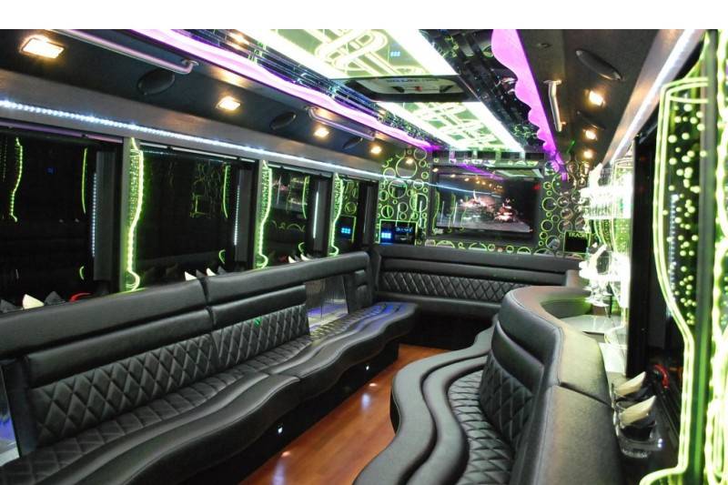 Limo Bus