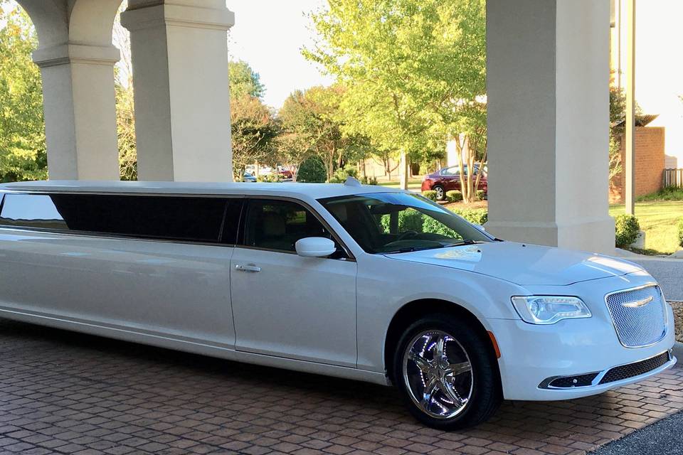 Our 10 Passenger Chrysler 300