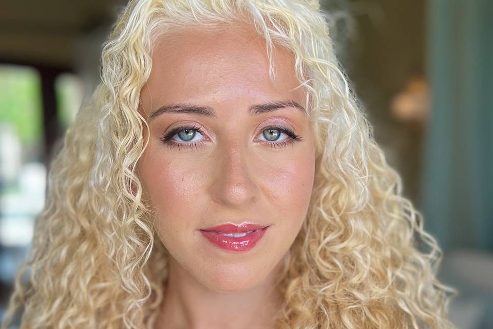 Natural Curly Hair Bride