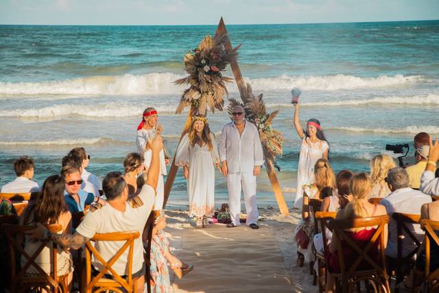 Mía Restaurante & Beach Club - Venue - Cancun, MX - WeddingWire