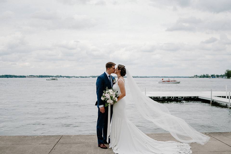 Indiana Wedding Photographer