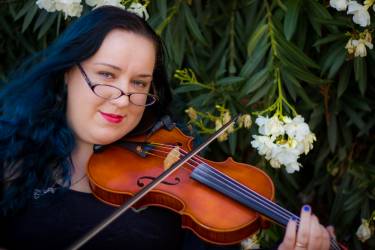 Amy McNally Violinist