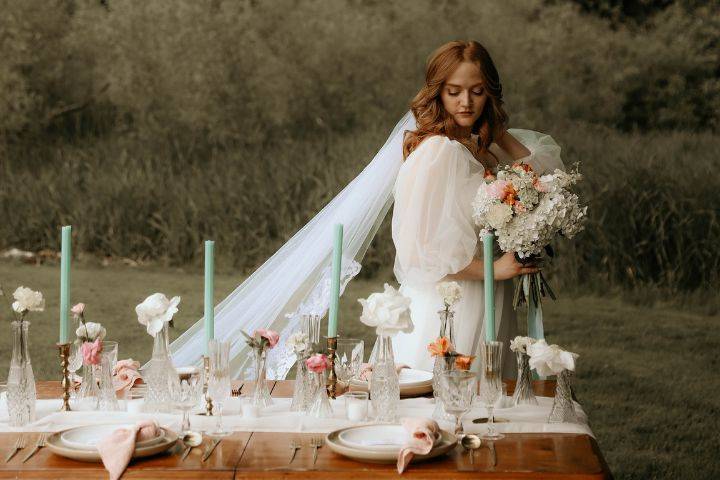 Bride and table scape