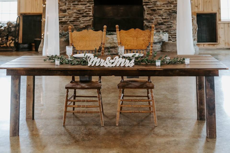 Sweetheart table