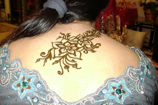 Back henna