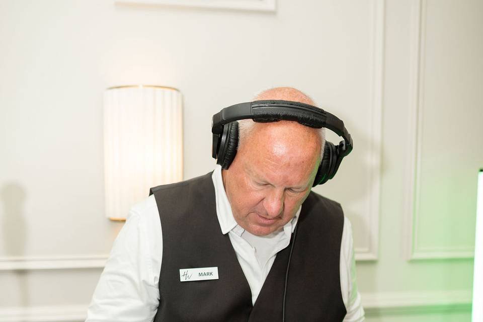 DJ Mark