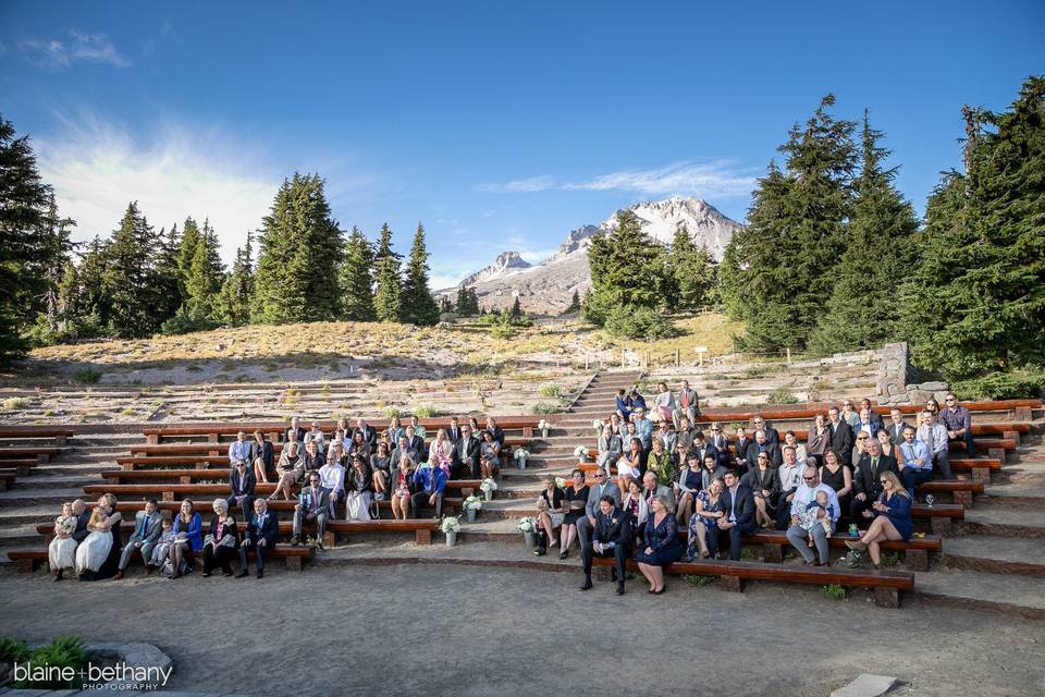 Amphitheater guest seating
