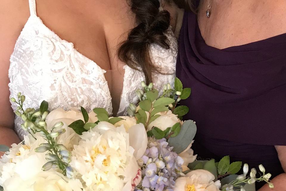 Gorgeous Bride & Mom
