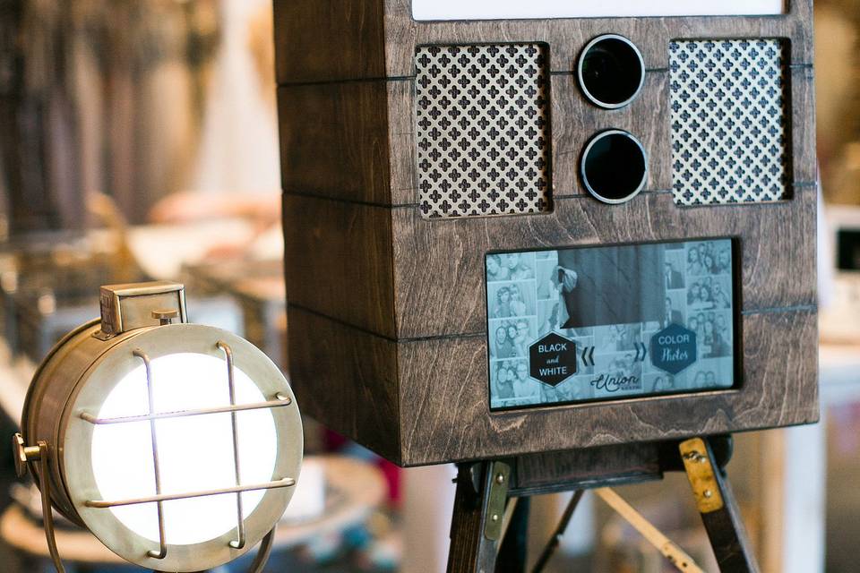 Where And How To Buy Photo Booths. Custom photo booths for venues, brands —  Photo Booth, Vintage style rentals & Sales San Diego, Palm Springs