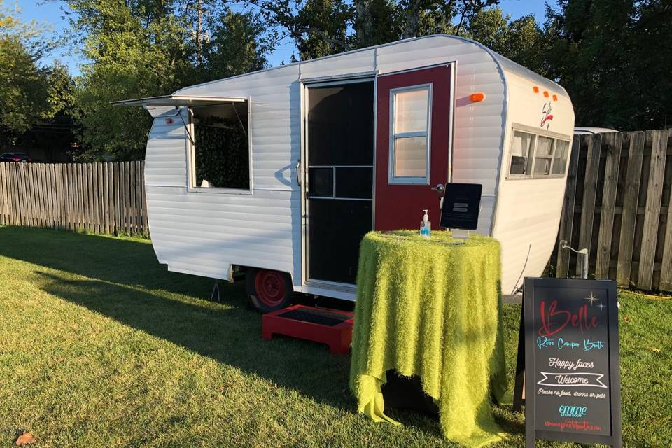 Belle the camper booth