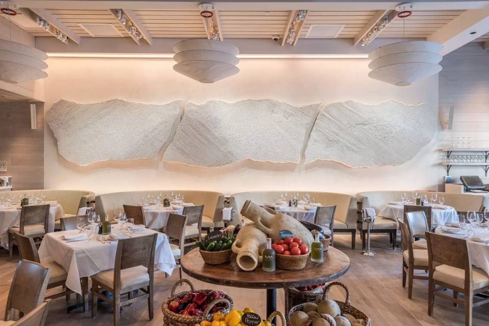 Main Bar
