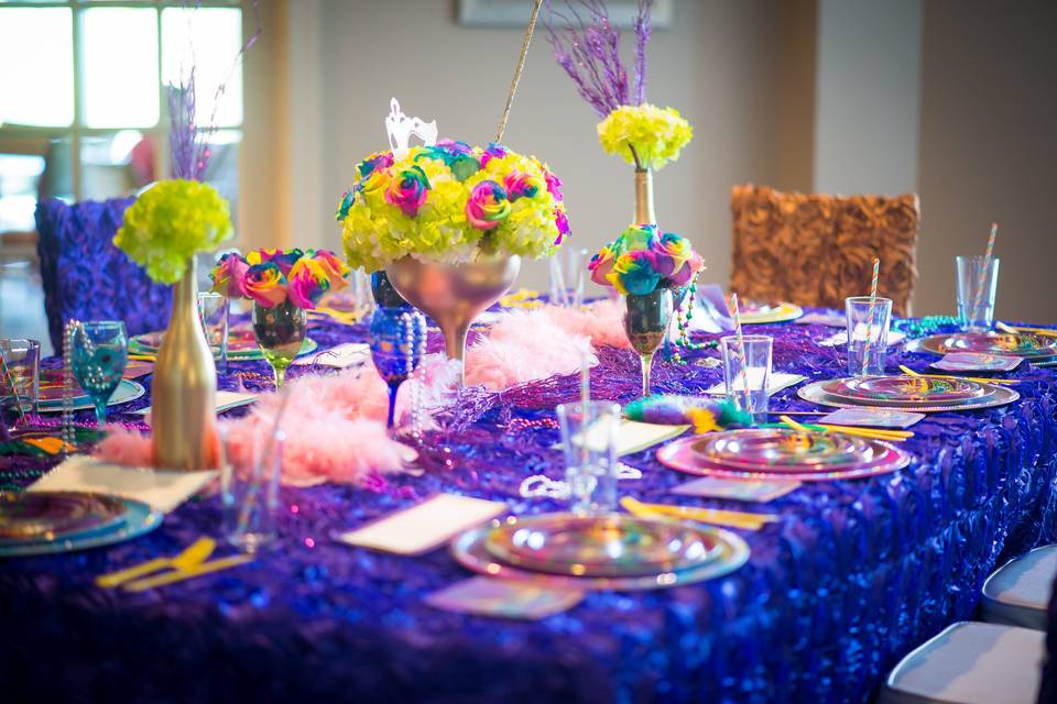 Mardi Gras Table Decor