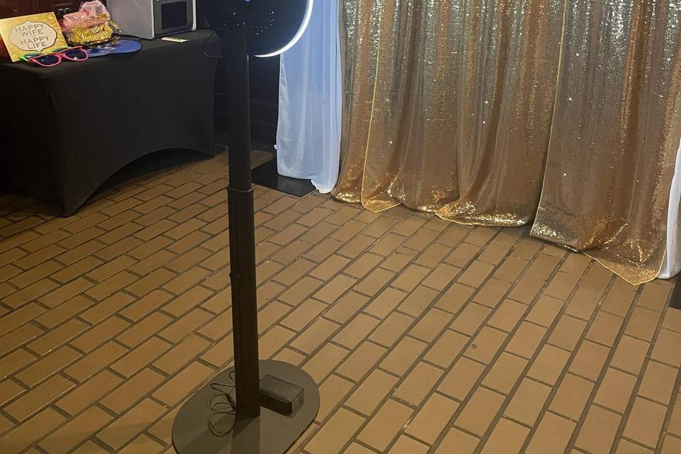 Elegant photo booth setup