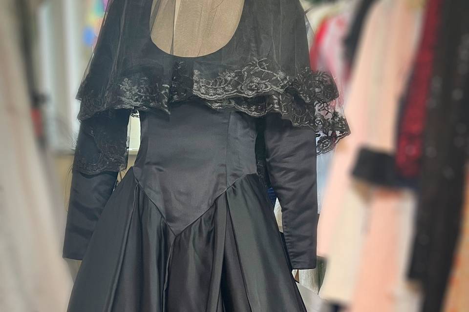 Bride in black size M #150