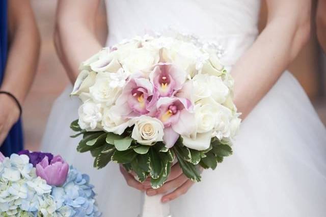 The bride holding her bouquet