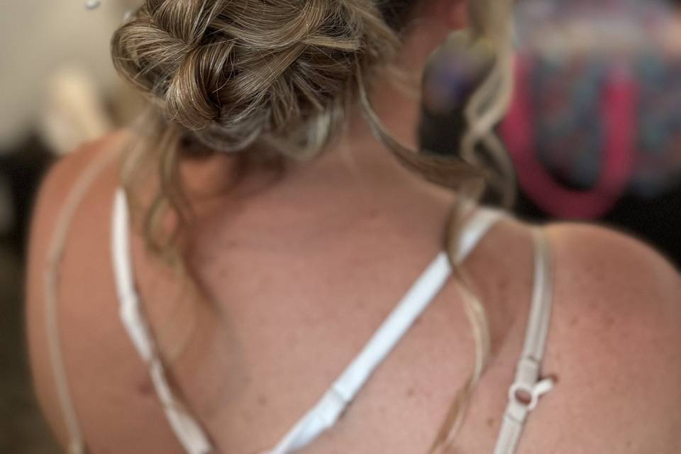 Hair & Makeup by Tina Combs