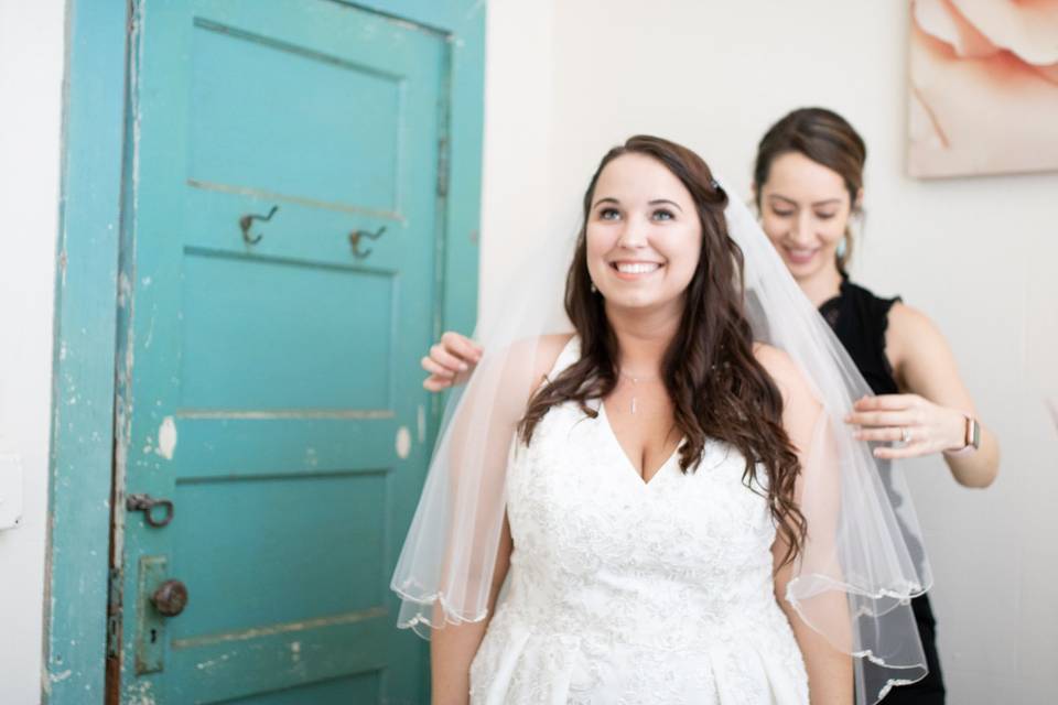 Hair & Makeup by Tina Combs
