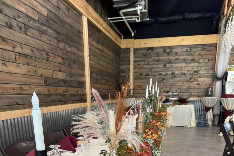 Head Table Beauty