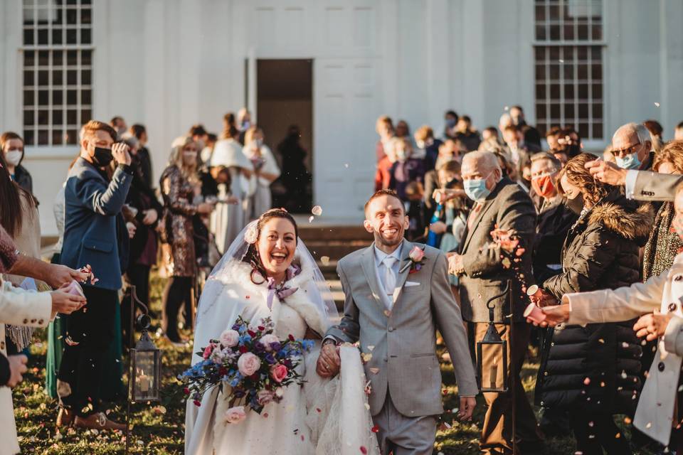 Meetinghouse post-ceremony