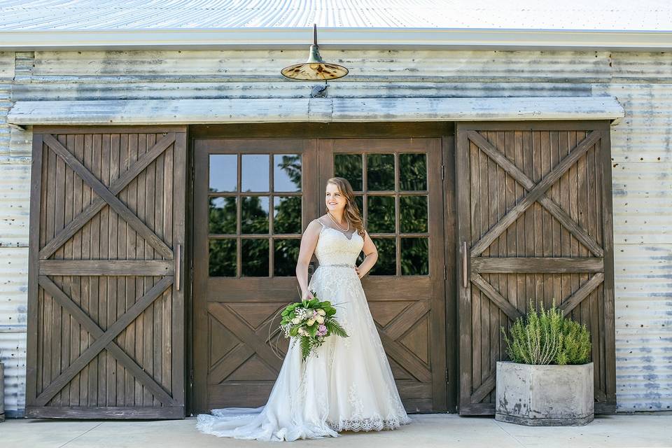 BarnHaus Exterior Bridal Photo