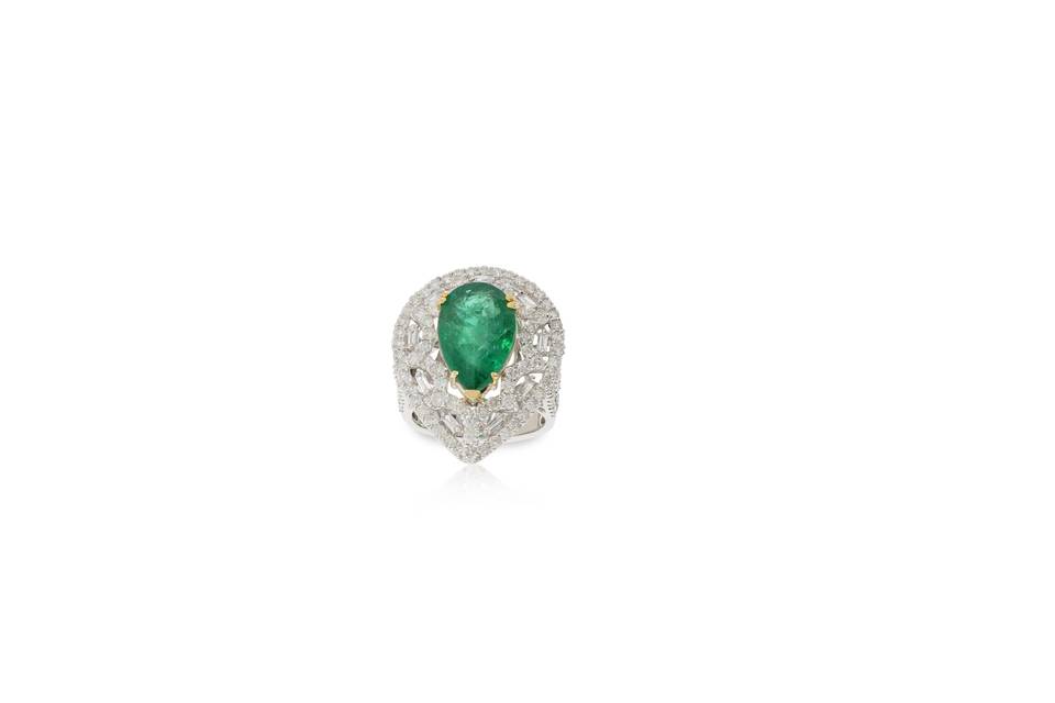 Cocktail Emerald ring
