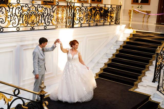 Newlyweds on the Manor Stairca